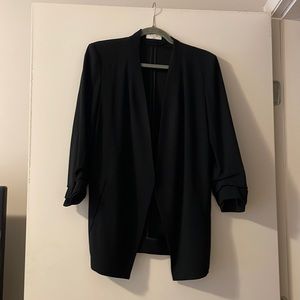 Aritzia Power Blazer (like new!)